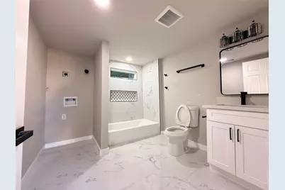 2209 Gano St #3, Houston, TX 77009 - Photo 5