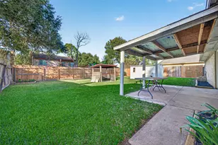 2110 Mustang Springs Dr, Missouri City, TX 77459 - Photo 23