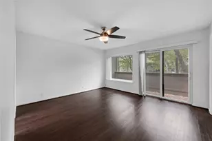 233 Litchfield Ln, Houston, TX 77024 - Photo 5