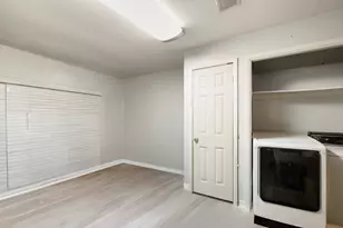 4509 Kingsbury St, Houston, TX 77021 - Photo 5