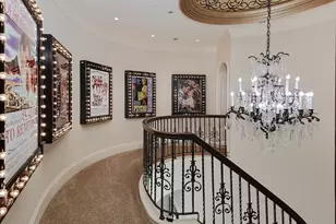 88 W Grand Regency Cir, The Woodlands, TX 77382 - Photo 27