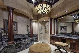 88 W Grand Regency Cir, The Woodlands, TX 77382 - Photo 37