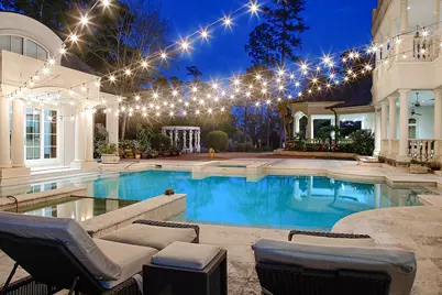 88 W Grand Regency Circle, The Woodlands, TX 77382 - Photo 47