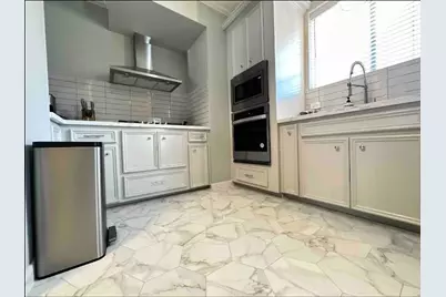 1516 Park St Street #B, Houston, TX 77019 - Photo 35