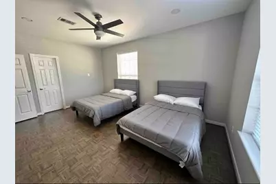 1516 Park St Street #B, Houston, TX 77019 - Photo 33