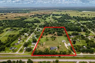 2204 County Rd 288, Angleton, TX 77515 - Photo 43