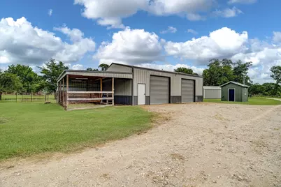 2204 County Road 288, Angleton, TX 77515 - Photo 33