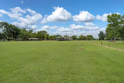 2204 County Road 288, Angleton, TX 77515 - Photo 5