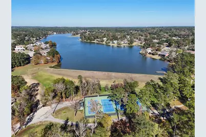 2028 E Lake Drive, Huntsville, TX 77340 - Photo 3
