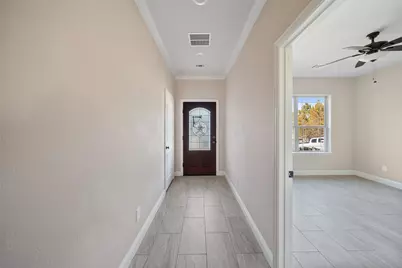 2028 E Lake Drive, Huntsville, TX 77340 - Photo 5