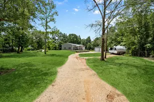 376 Jill St, Shepherd, TX 77371 - Photo 3