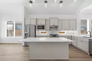 2414 Garden Arbor, Tomball, TX 77375 - Photo 3