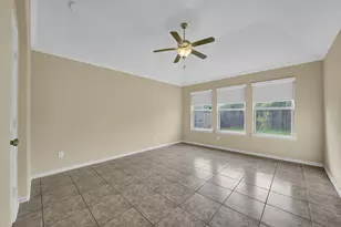 4234 Bearberry Ave, Baytown, TX 77521 - Photo 9