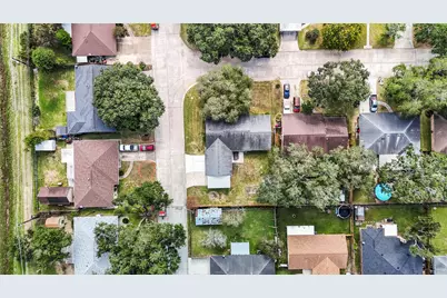 2206 Cedar Creek Drive, Baytown, TX 77520 - Photo 31