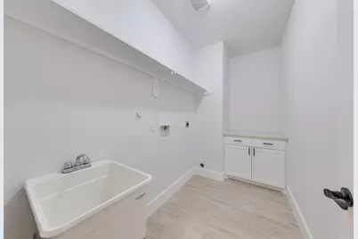 628 County Road 3414, Cleveland, TX 77327 - Photo 31