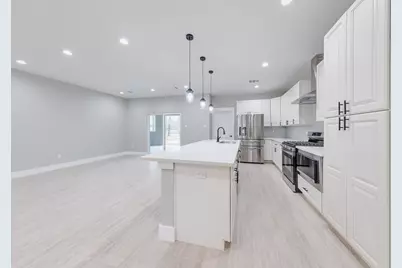 628 County Road 3414, Cleveland, TX 77327 - Photo 13