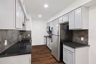 705 Harold St, Houston, TX 77006 - Photo 5