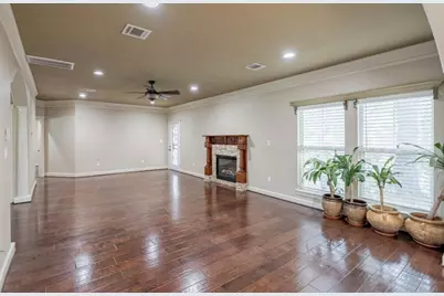 11955 Silver Leaf Court, Conroe, TX 77385 - Photo 15