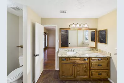 10107 Hollow Canyon Drive, Sugar Land, TX 77498 - Photo 11