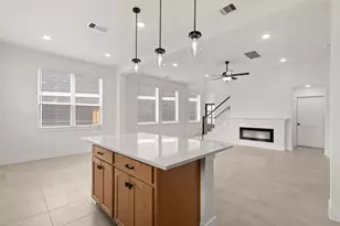 524 Red Cascade Trl, Willis, TX 77318 - Photo 5
