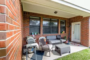 6706 Ashworth Dr, Sugar Land, TX 77479 - Photo 25