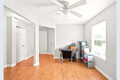3219 Sapphire Star Drive, Houston, TX 77082 - Photo 33