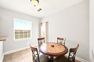 3219 Sapphire Star Dr, Houston, TX 77082 - Photo 15