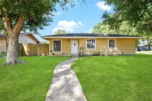 2817 Lancaster Ln, Pasadena, TX 77506 - Photo 1