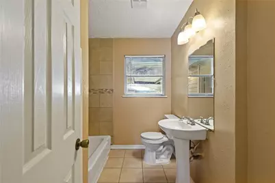 2817 Lancaster Lane, Pasadena, TX 77506 - Photo 11