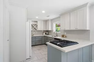 6103 De Milo Dr, Houston, TX 77092 - Photo 3