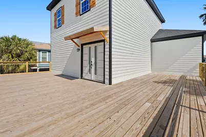 16623 Jamaica Cove Road, Jamaica Beach, TX 77554 - Photo 9