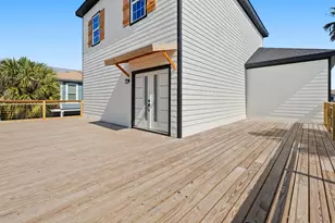 16623 Jamaica Cove Rd, Jamaica Beach, TX 77554 - Photo 9