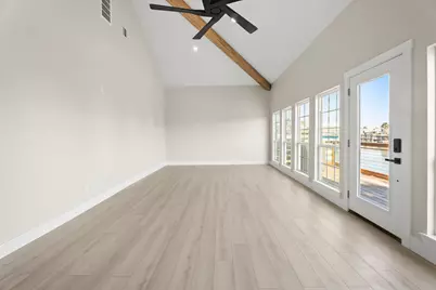 16623 Jamaica Cove Road, Jamaica Beach, TX 77554 - Photo 23