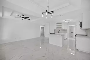 1213 11th St, Mercedes, TX 78570 - Photo 5