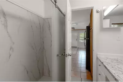 1412 22nd Street #B, Huntsville, TX 77340 - Photo 15