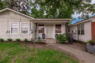 1412 22nd St, Huntsville, TX 77340 - Photo 3