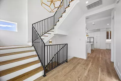 4208 Driscoll Street, Houston, TX 77098 - Photo 7