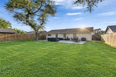 2606 Pine Street, Galveston, TX 77551 - Photo 21