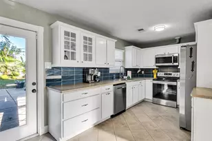 2606 Pine St, Galveston, TX 77551 - Photo 11