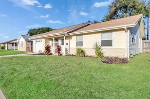 2606 Pine St, Galveston, TX 77551 - Photo 37