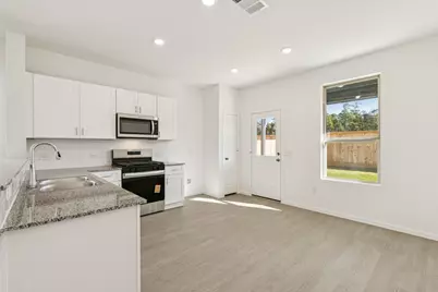 16157 Sepia Manor Street, Conroe, TX 77302 - Photo 7