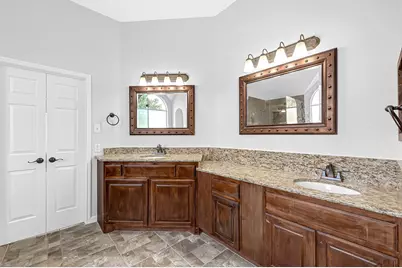 19010 Canyon Star Court, Tomball, TX 77377 - Photo 17
