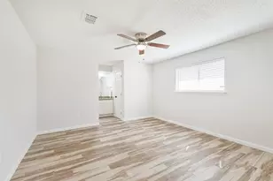 5104 Apple Springs Dr, Pearland, TX 77584 - Photo 9