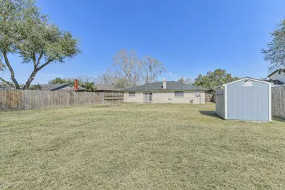 5104 Apple Springs Drive, Pearland, TX 77584 - Photo 15