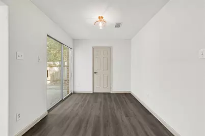 7 S Cypress Pine Drive, Spring, TX 77381 - Photo 9