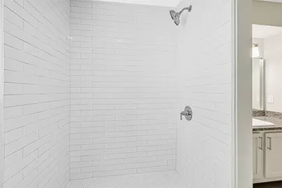 7 S Cypress Pine Drive, Spring, TX 77381 - Photo 15