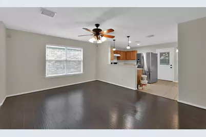 24011 Pinecreek Point, Spring, TX 77373 - Photo 11