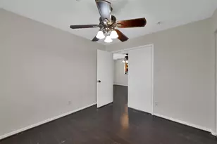 24011 Pinecreek Point, Spring, TX 77373 - Photo 21