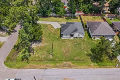 10920 Fairview Drive, Conroe, TX 77385 - Photo 29