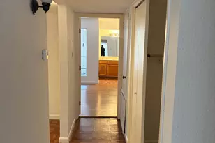 781 Country Pl Dr, Houston, TX 77079 - Photo 17